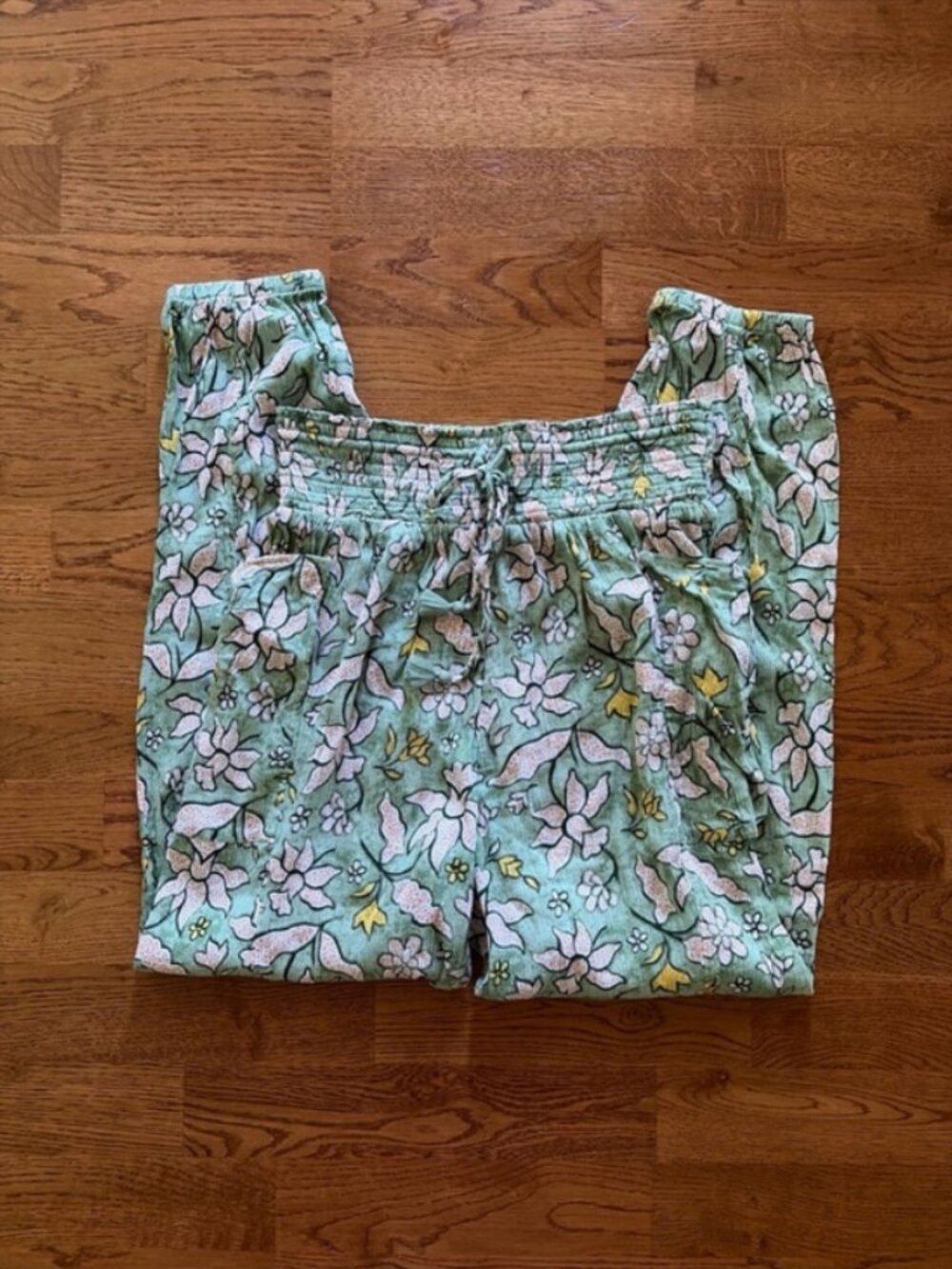 Aerie Smocked Gauzy Beach Pants S Green Floral Print High Waisted Jogger Pockets